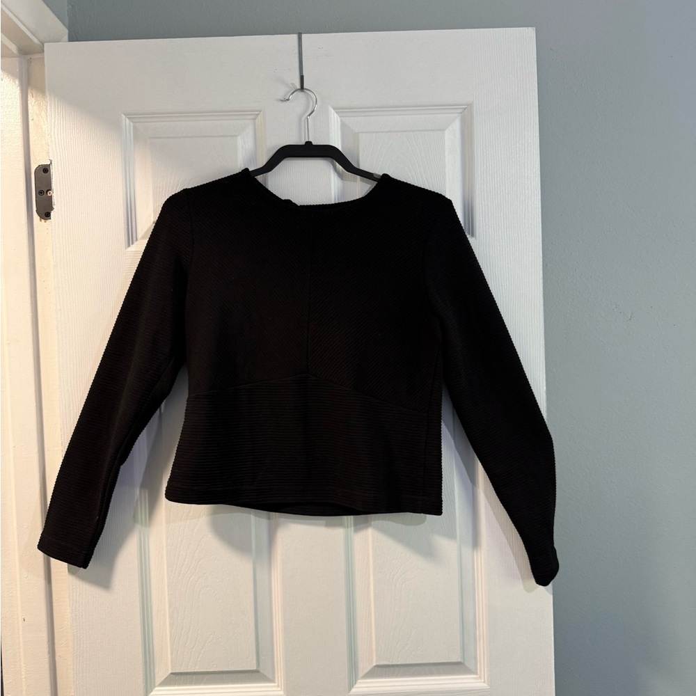 Club Monaco - Black - Cutout Back with tie - Knit Sweater - L
